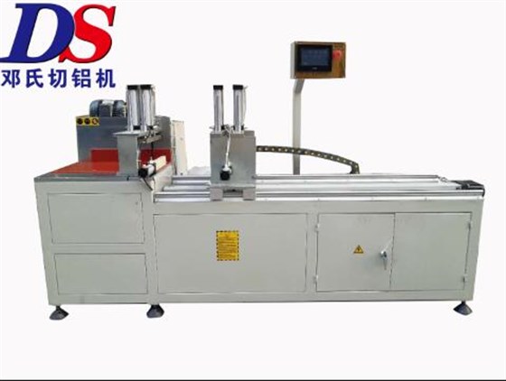 全自動鋁材切割機(jī)