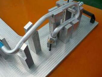 【山東】鋁材切割機什么牌子好？切割汽車空調(diào)管路客戶案例